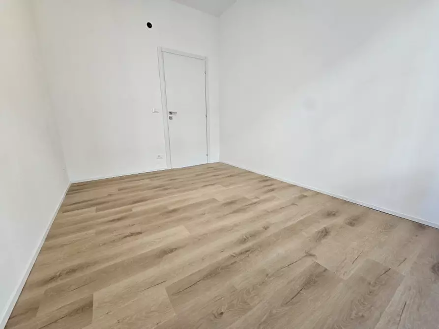 Immagine 13 di Appartamento in vendita  in via Visca a Savona