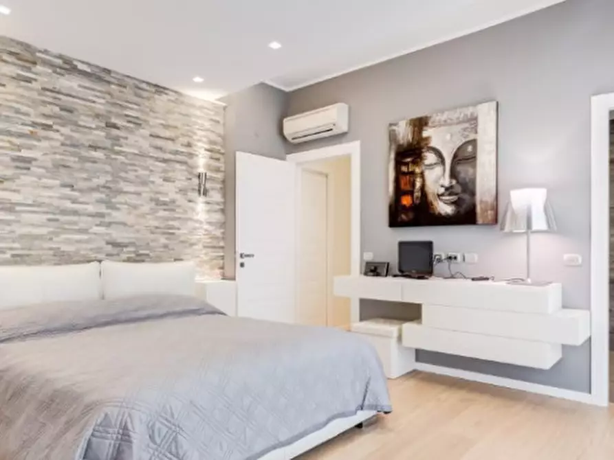 Immagine 7 di Casa quadrifamiliare in vendita  in via roma a Campagna Lupia