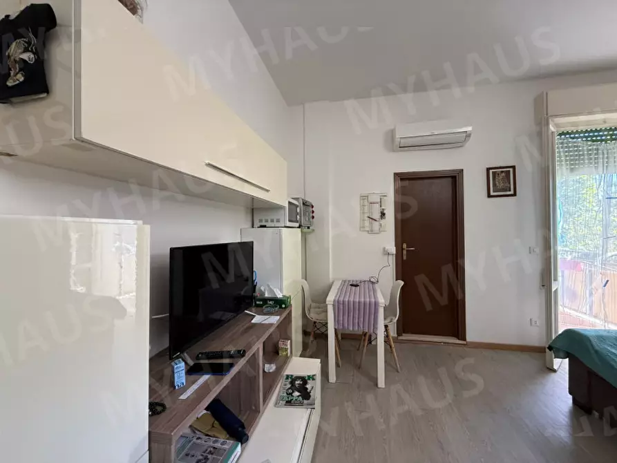 Immagine 10 di Appartamento in vendita  in viale michelangelo buonarroti 3 a Cesenatico