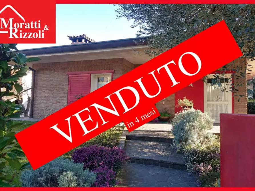 Immagine 1 di Casa indipendente in vendita  in Via Silvio Montes 9 a Staranzano