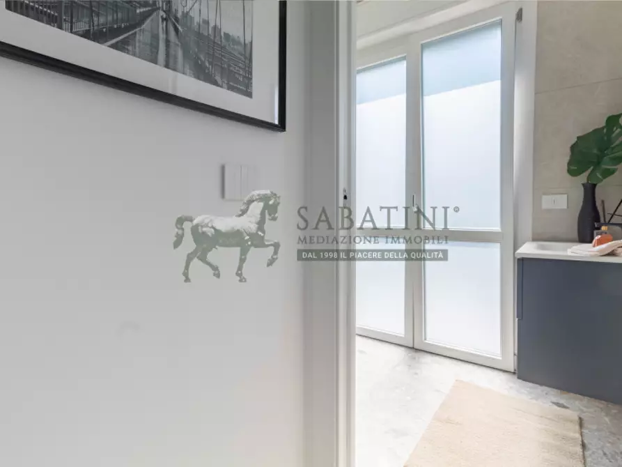 Immagine 23 di Villa in vendita  a Monza