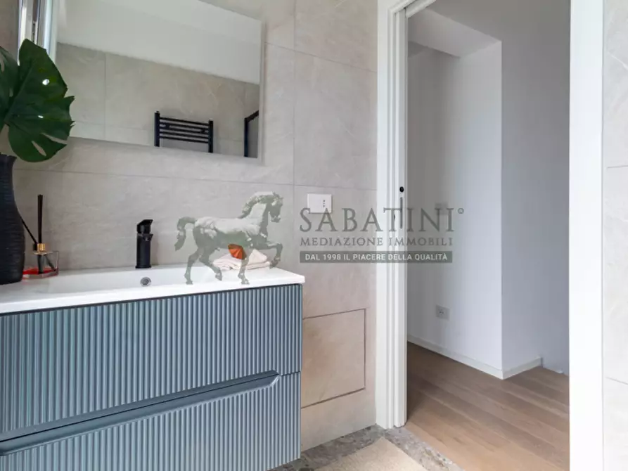 Immagine 24 di Villa in vendita  a Monza