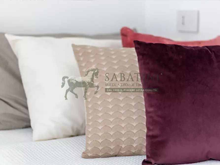 Immagine 40 di Villa in vendita  a Monza