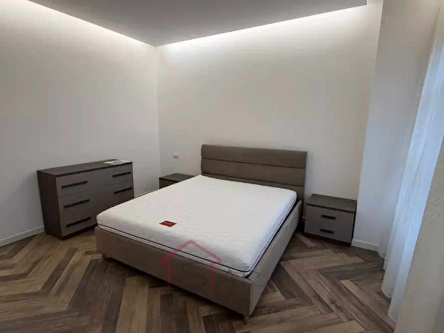 Immagine 2 di Camera in affitto  in Largo Europa a Padova