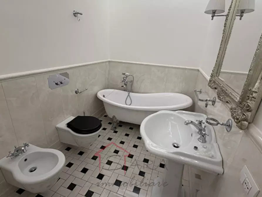 Immagine 14 di Camera in affitto  in Largo Europa a Padova