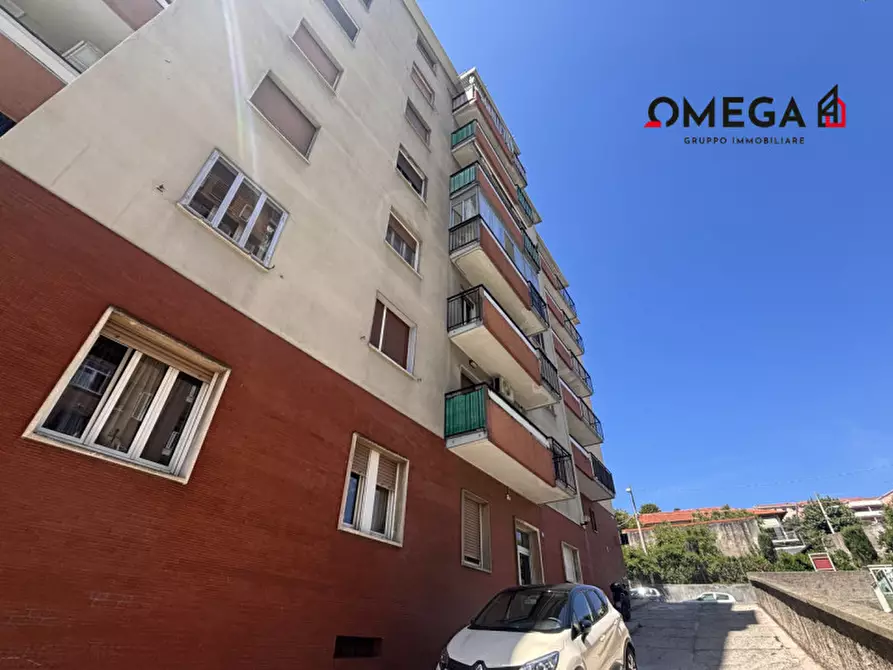 Immagine 2 di Appartamento in vendita  in Via del Carpineto 10/4 a Trieste