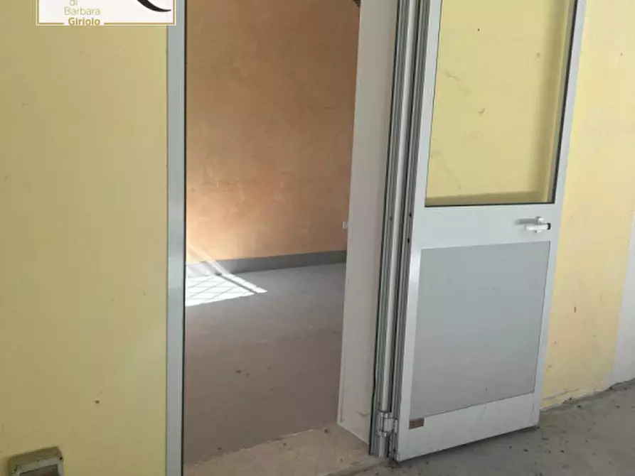 Immagine 8 di Capannone industriale in affitto  a Badia Polesine