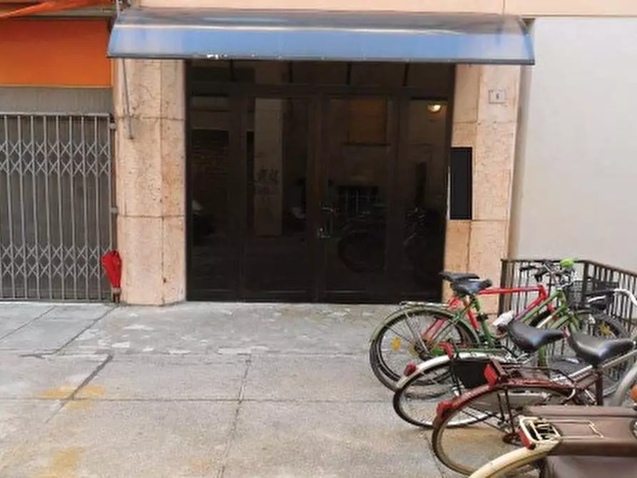 Immagine 2 di Ufficio in vendita  in Via Giuseppe Garibaldi, 8 a Vittorio Veneto