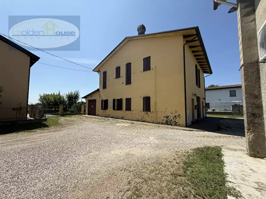 Immagine 49 di Palazzo in vendita  in Via Lumaca 19 a Molinella