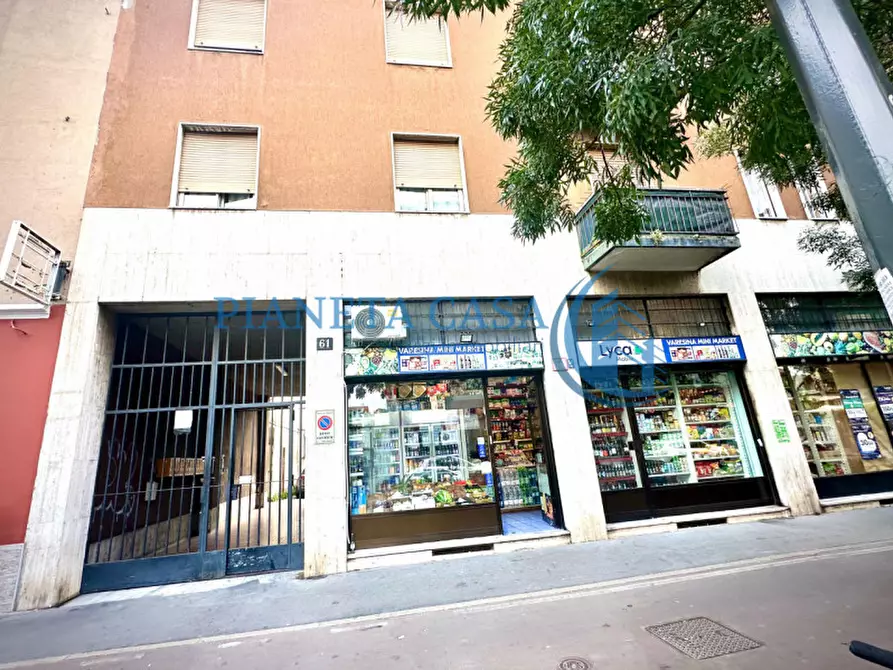 Immagine 8 di Appartamento in vendita  in VIA VARESINA 61 MILANO a Milano