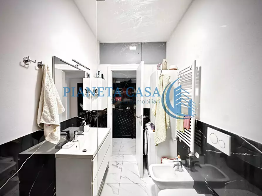 Immagine 15 di Appartamento in vendita  in VIA VARESINA 61 MILANO a Milano