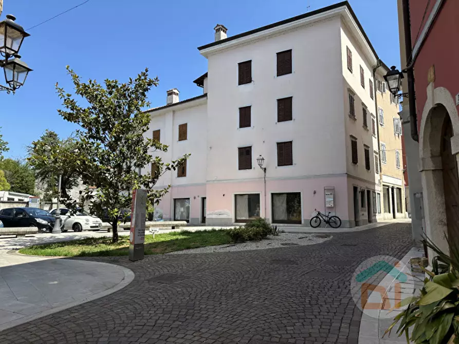 Immagine 1 di Negozio in vendita  in Via delle Monache a Gorizia