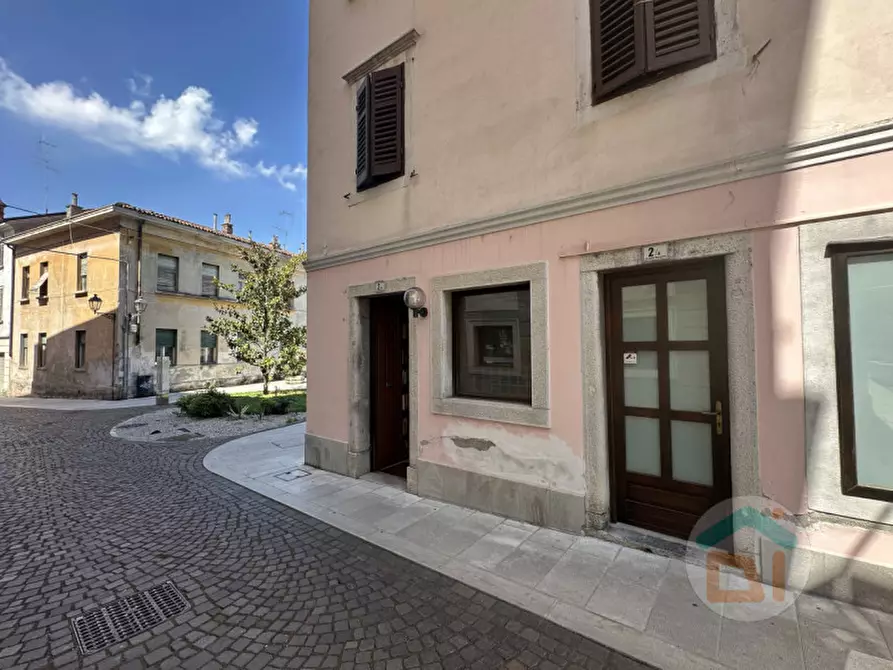 Immagine 2 di Negozio in vendita  in Via delle Monache a Gorizia