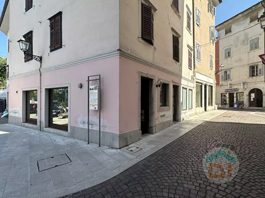 Immagine 3 di Negozio in vendita  in Via delle Monache a Gorizia