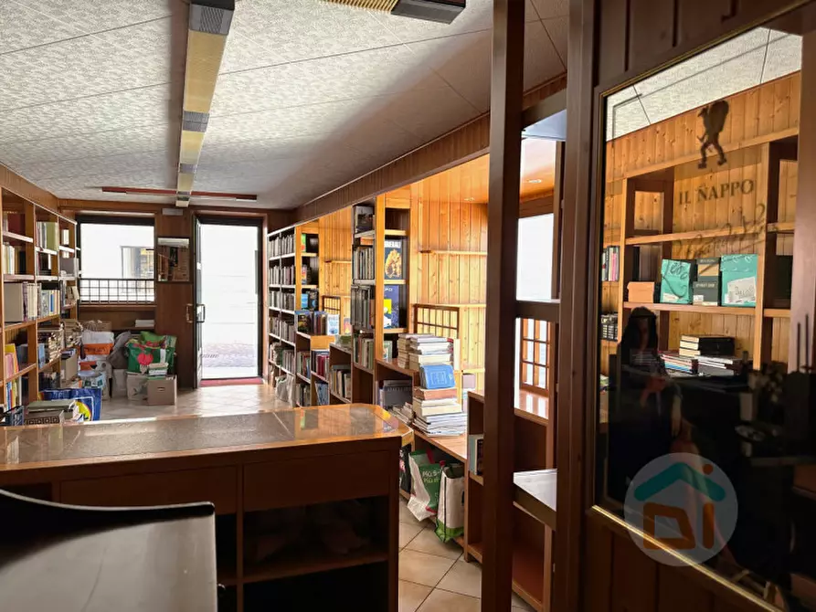 Immagine 9 di Negozio in vendita  in Via delle Monache a Gorizia