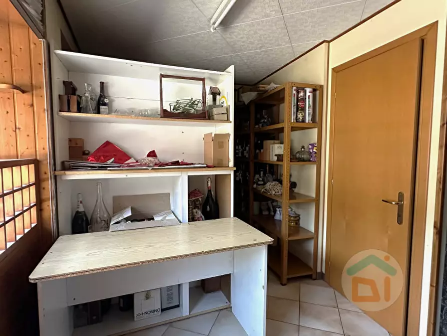 Immagine 13 di Negozio in vendita  in Via delle Monache a Gorizia