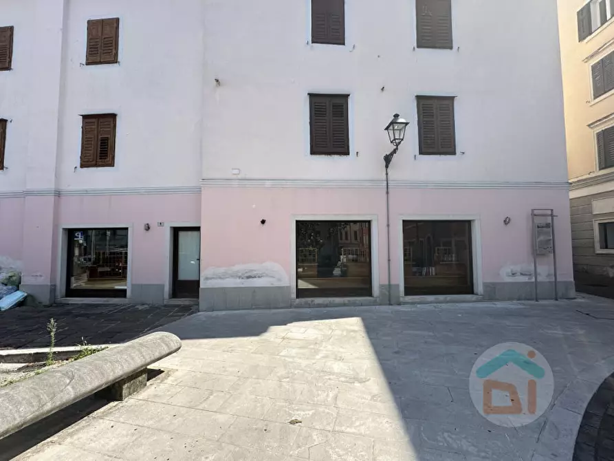 Immagine 20 di Negozio in vendita  in Via delle Monache a Gorizia