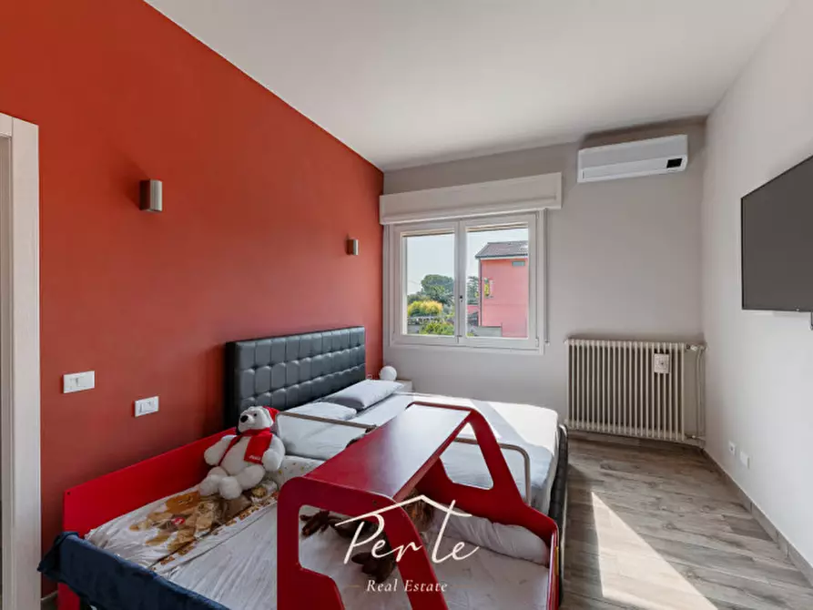 Immagine 13 di Villa in vendita  in via spolverina 48 a Borgo Virgilio