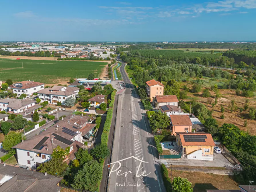 Immagine 24 di Villa in vendita  in via spolverina 48 a Borgo Virgilio