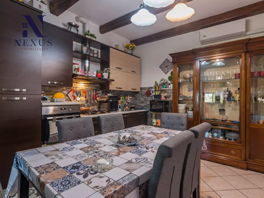 Immagine 4 di Appartamento in vendita  a Fano