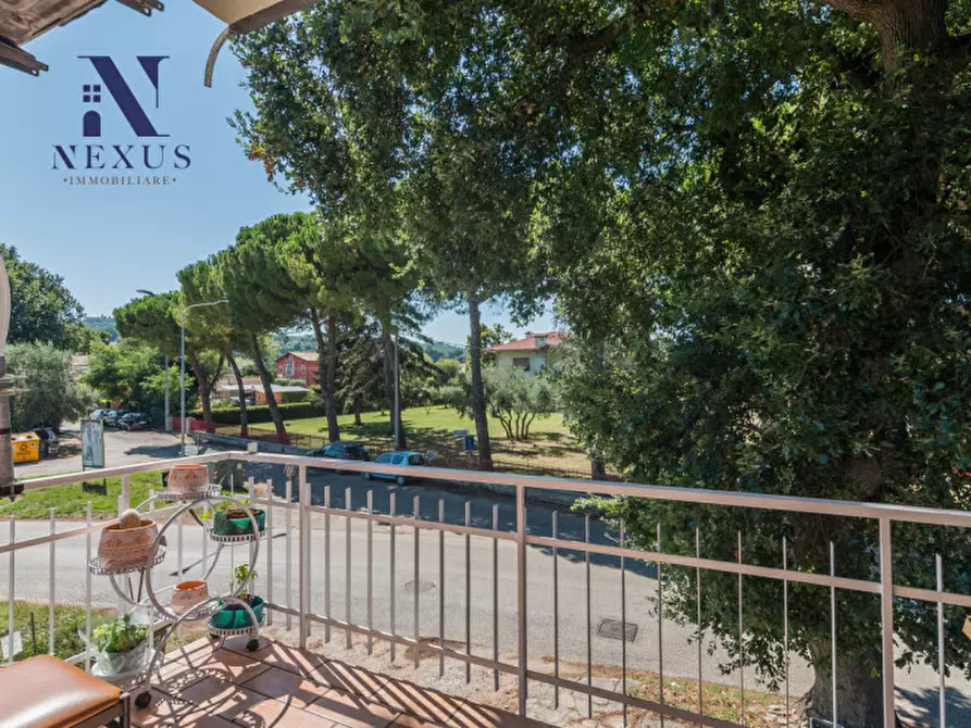 Immagine 18 di Appartamento in vendita  a Fano