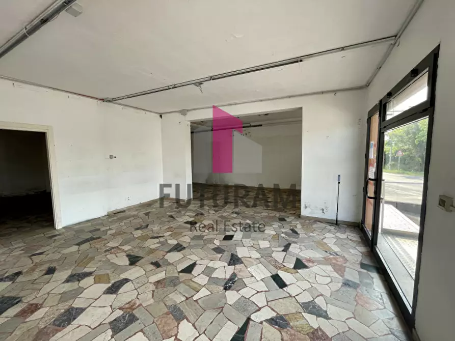 Immagine 17 di Negozio in vendita  in VIA ROMA 1 a Vigonovo