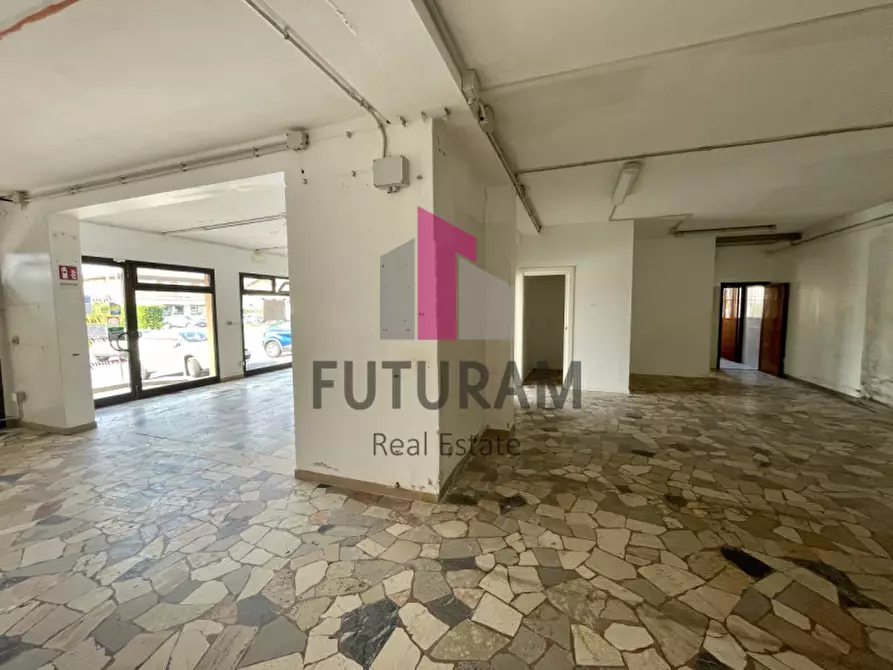 Immagine 31 di Negozio in vendita  in VIA ROMA 1 a Vigonovo