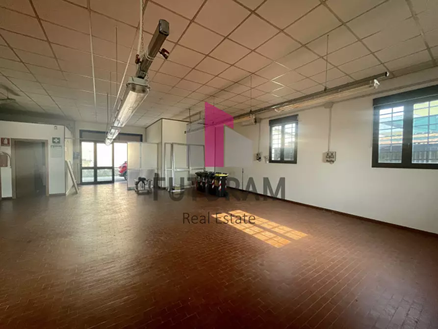 Immagine 4 di Capannone industriale in vendita  in VIA ROMA 1 a Vigonovo