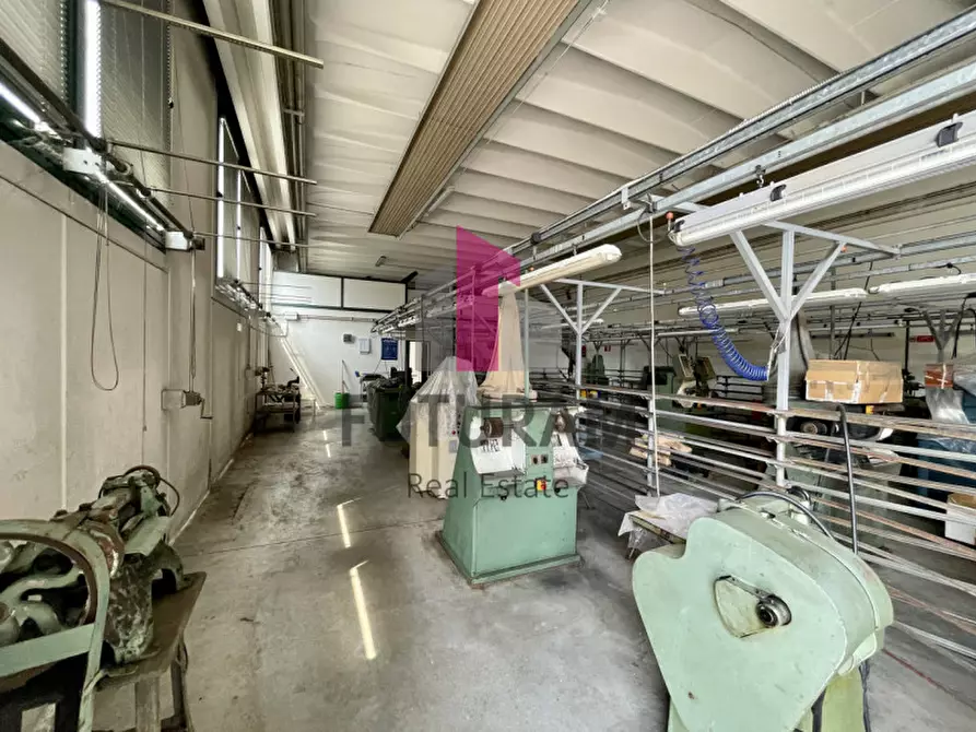 Immagine 8 di Capannone industriale in vendita  in VIA ROMA 1 a Fosso'