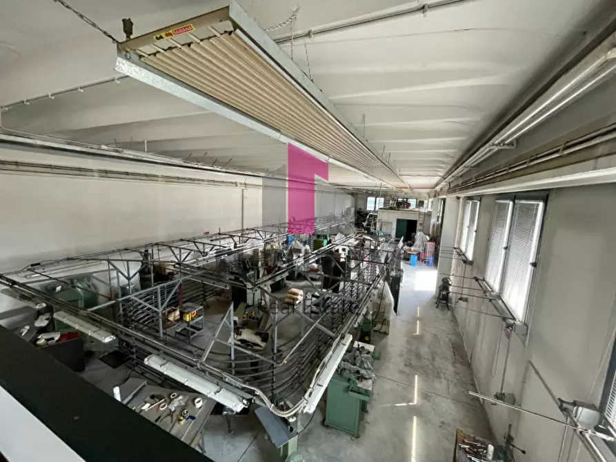 Immagine 13 di Capannone industriale in vendita  in VIA ROMA 1 a Fosso'