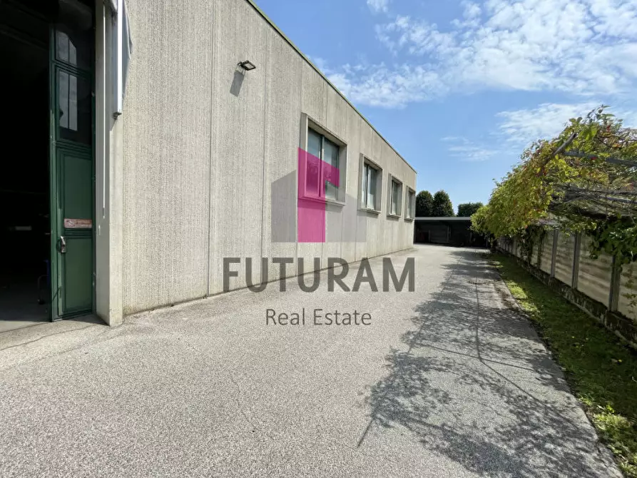 Immagine 15 di Capannone industriale in vendita  in VIA ROMA 1 a Fosso'