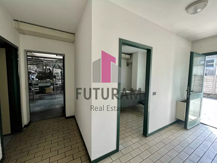 Immagine 18 di Capannone industriale in vendita  in VIA ROMA 1 a Fosso'