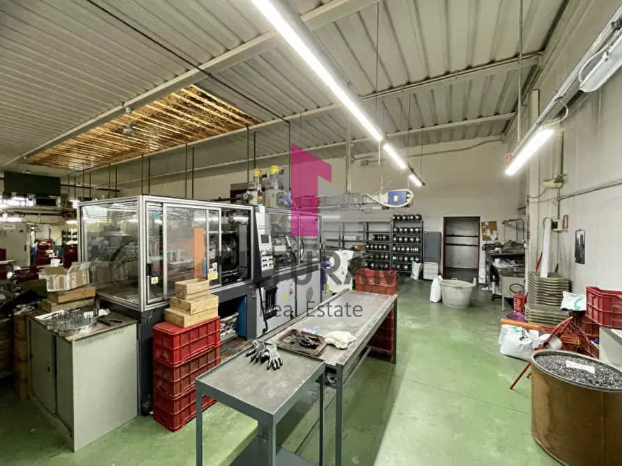 Immagine 4 di Capannone industriale in vendita  in VIA ROMA 1 a Vigonovo