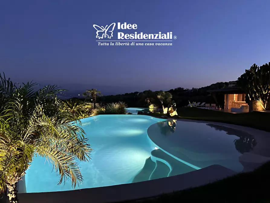 Immagine 8 di Villa in vendita  in Via Sottomonte, 6 a Golfo Aranci