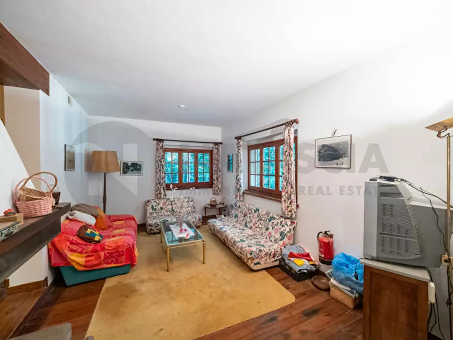 Immagine 12 di Rustico / casale in vendita  in VIA CROCE DI RIBONA a Pelago