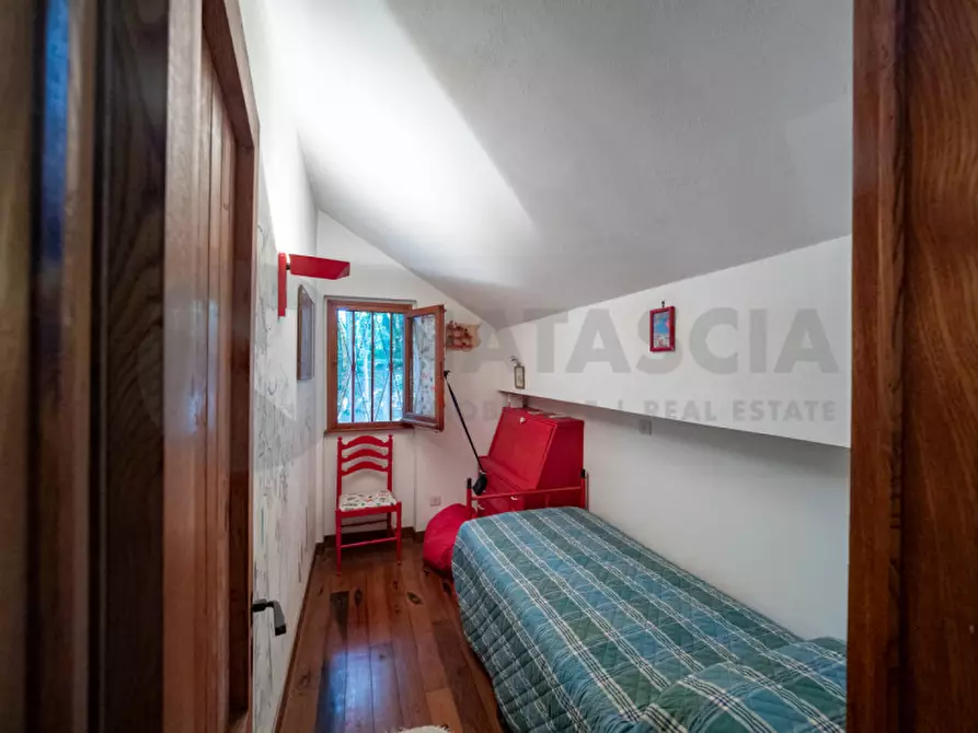 Immagine 29 di Rustico / casale in vendita  in VIA CROCE DI RIBONA a Pelago