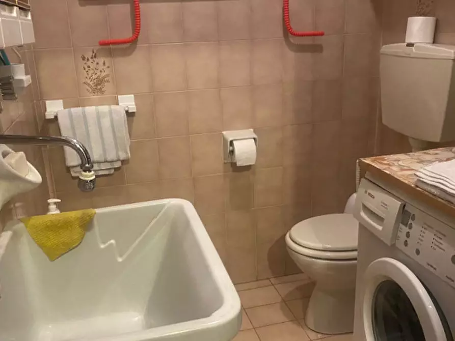 Immagine 14 di Appartamento in vendita  in Via Stazione a Sasso Marconi