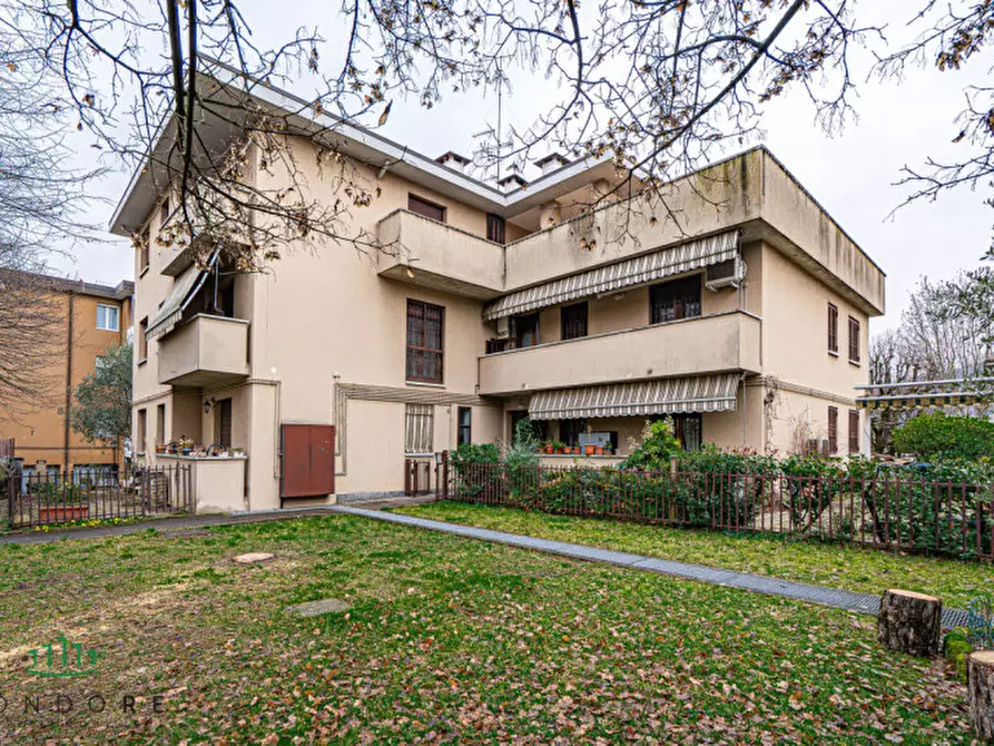 Immagine 40 di Appartamento in vendita  in Via Stazione a Sasso Marconi