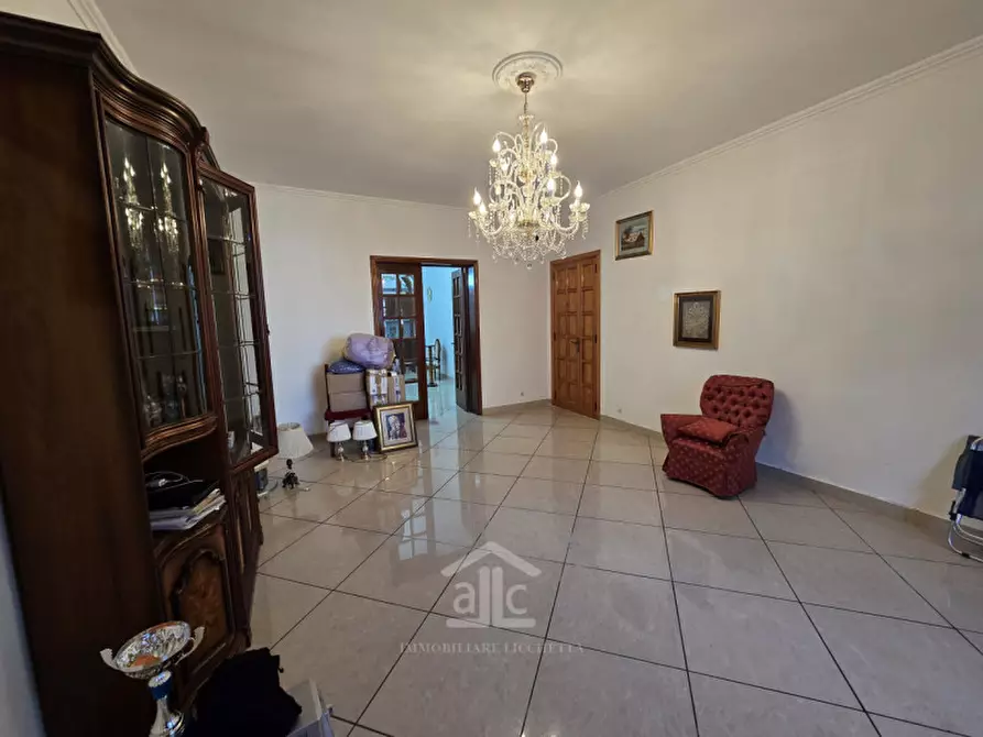 Immagine 5 di Casa bifamiliare in vendita  in Pietro Galatino a Lecce