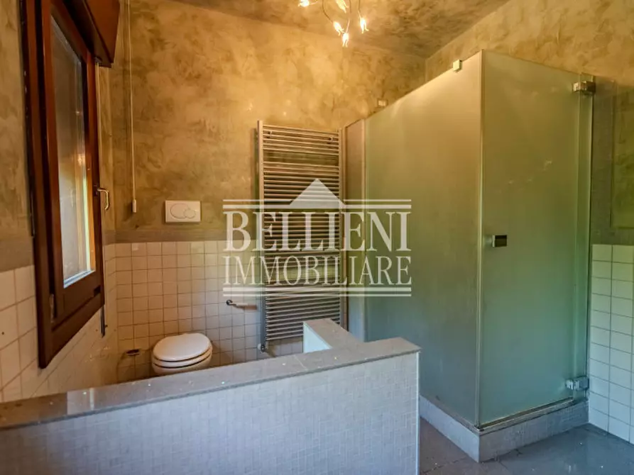 Immagine 14 di Villa in vendita  in Via Poggian a Creazzo