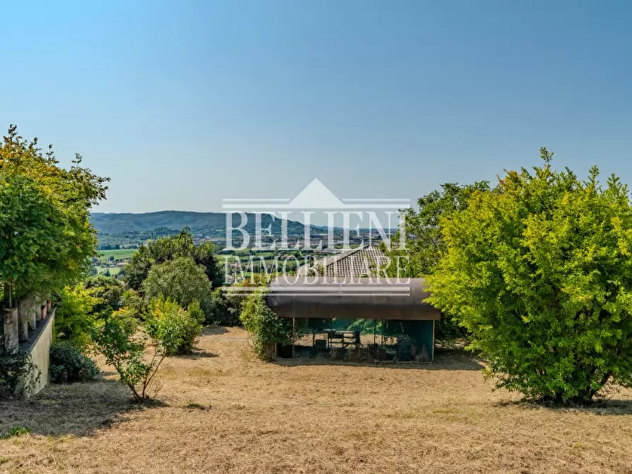 Immagine 22 di Villa in vendita  in Via Poggian a Creazzo