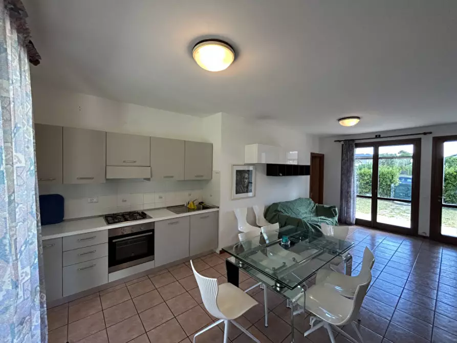 Immagine 8 di Casa indipendente in vendita  in Via della Vite a Rosolina