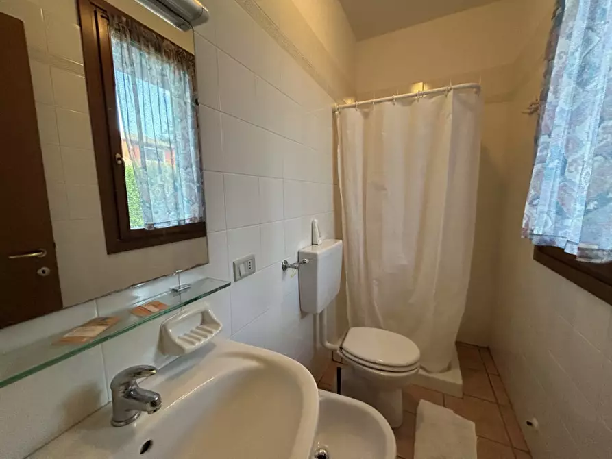 Immagine 21 di Casa indipendente in vendita  in Via della Vite a Rosolina