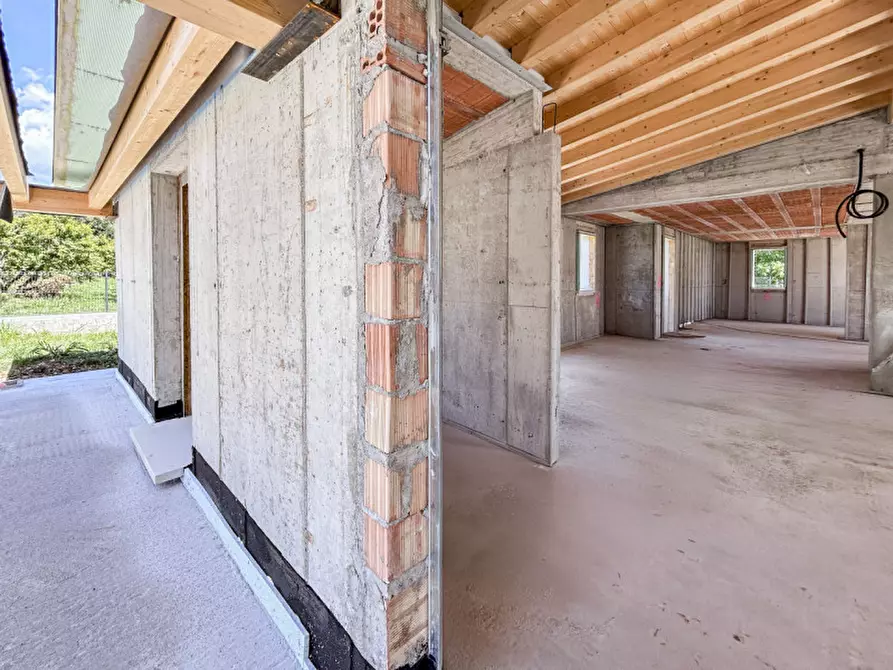 Immagine 3 di Villa in vendita  in Via Milone a Pescantina