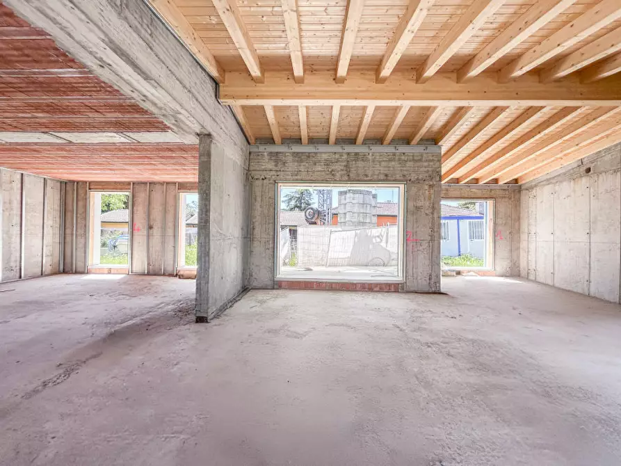 Immagine 15 di Villa in vendita  in Via Milone a Pescantina