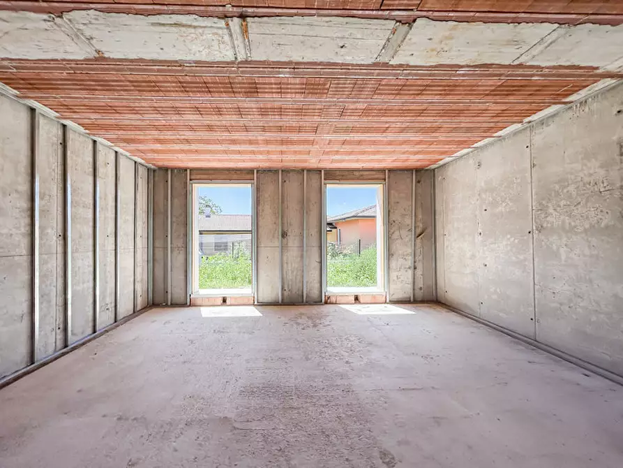 Immagine 21 di Villa in vendita  in Via Milone a Pescantina