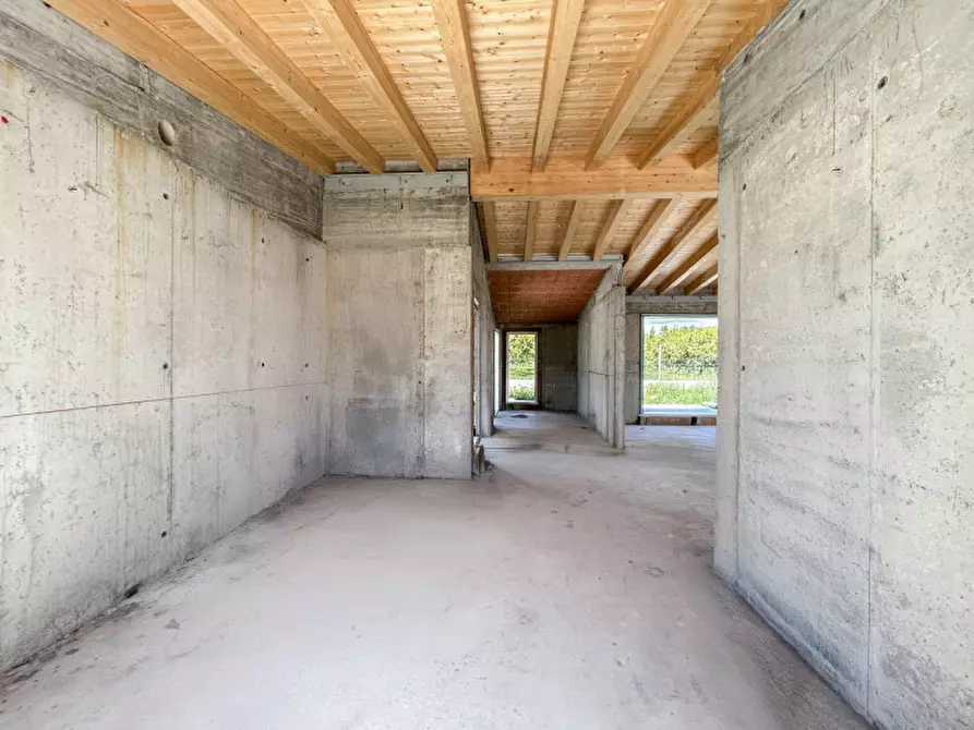 Immagine 24 di Villa in vendita  in Via Milone a Pescantina