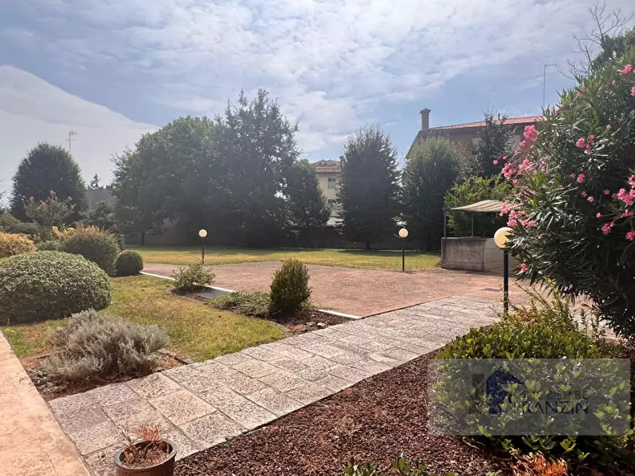 Immagine 8 di Appartamento in vendita  in VIA ARMANDO DIAZ 8 a Meolo