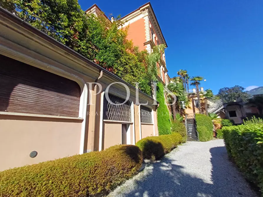 Immagine 4 di Appartamento in vendita  a Cernobbio