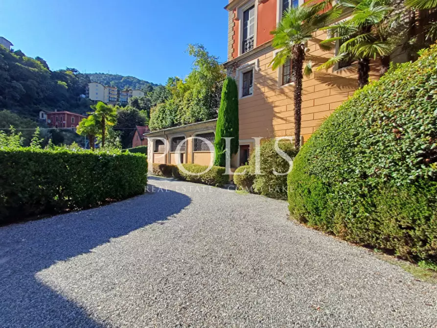 Immagine 5 di Appartamento in vendita  a Cernobbio